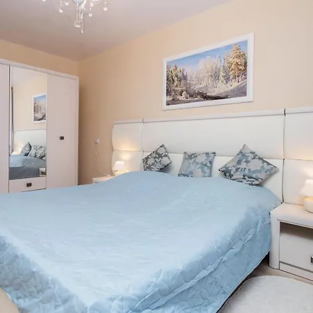 Apartment Zaslavskaya25