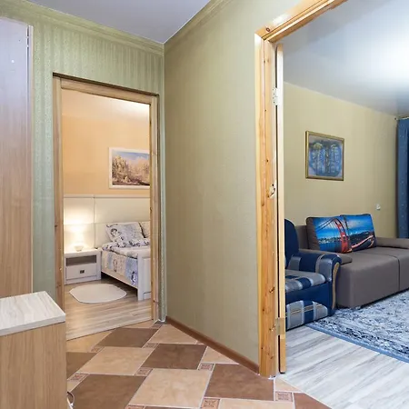 Apartment Zaslavskaya25 *
