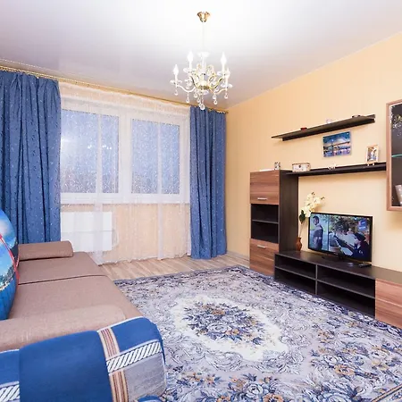 Apartment Zaslavskaya25 *
